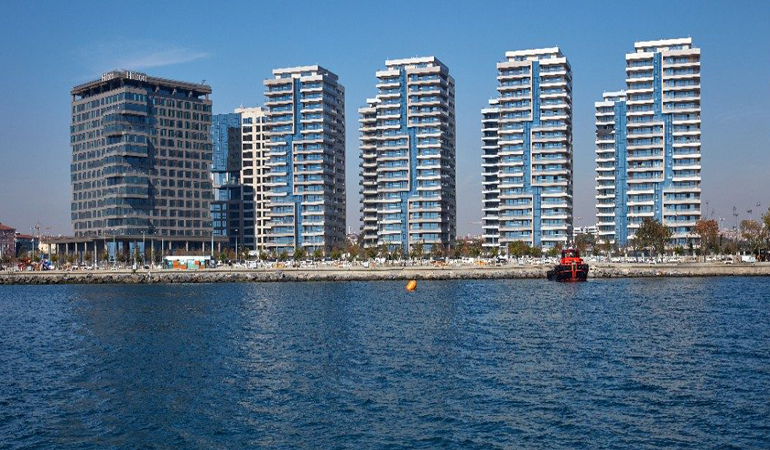 لا حيرة في اختيار شقتك… فاطلالة البحر مضمونة من كافة الطوابق في مشروعنا المتميز - 2
